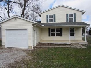 2057 McKinley Ave, Lorain, OH 44055