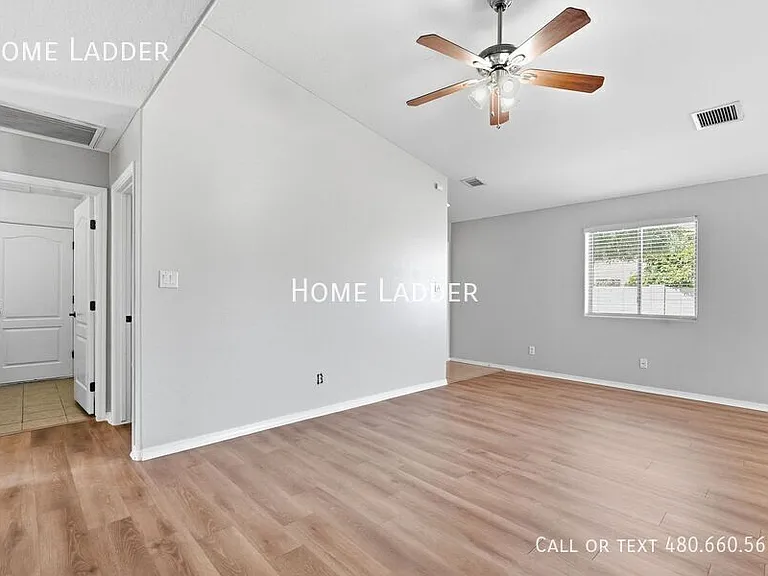 1220 W Prior Ave — Photo 3