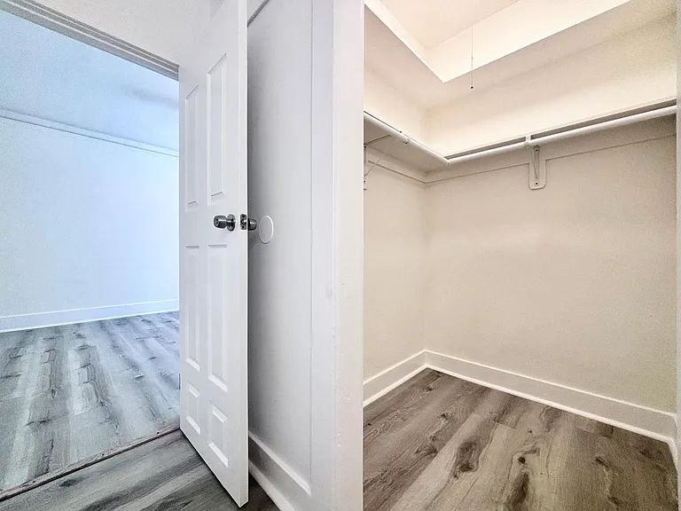 341 S Alvarado Street — Photo 7