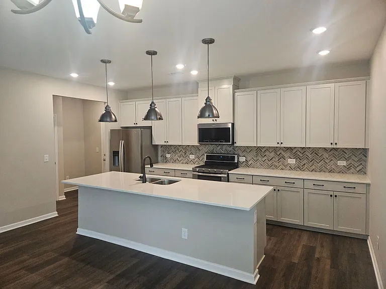 4219 Mahal Ave — Photo 9