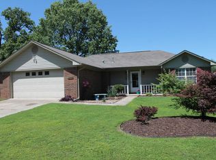 1523 E 14th Pl, Russellville, AR 72802
