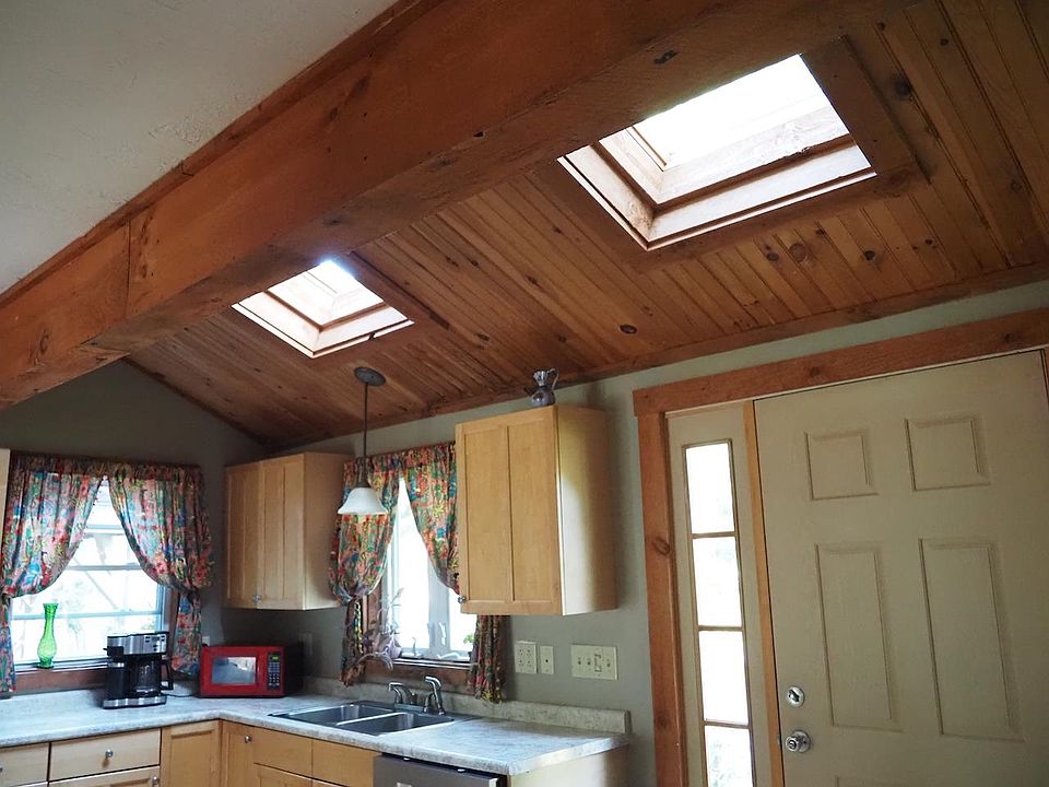 7 Green Mountain Road, Montgomery, VT 05470 Zillow