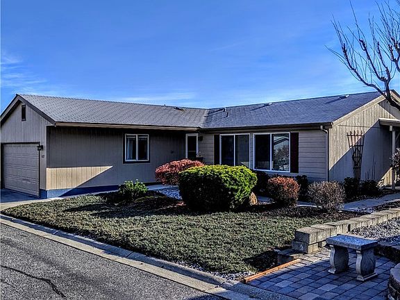 2nd image of 1637 Meadowridge Dr #23
