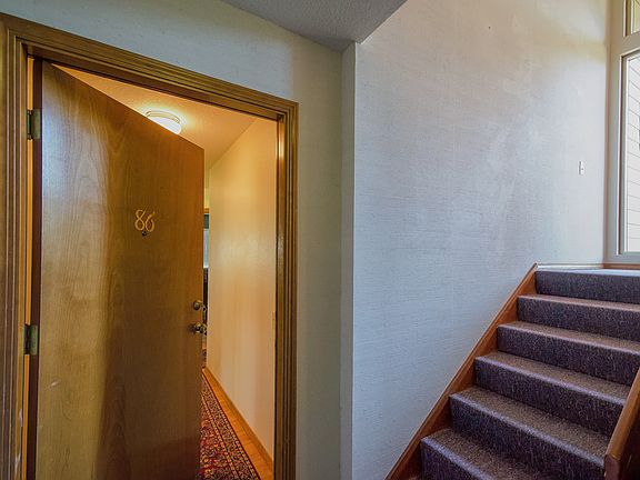 4th image of 2314 SE Baypoint Dr Unit 86