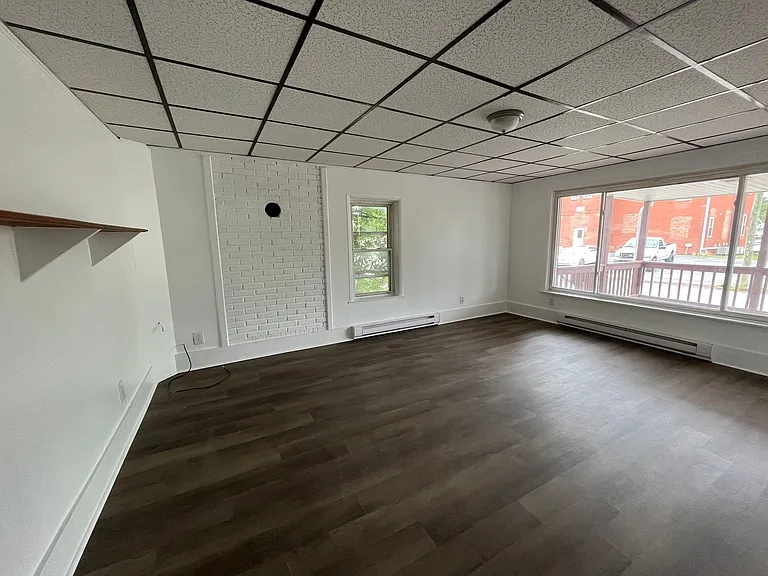 112 Beach St — Photo 5