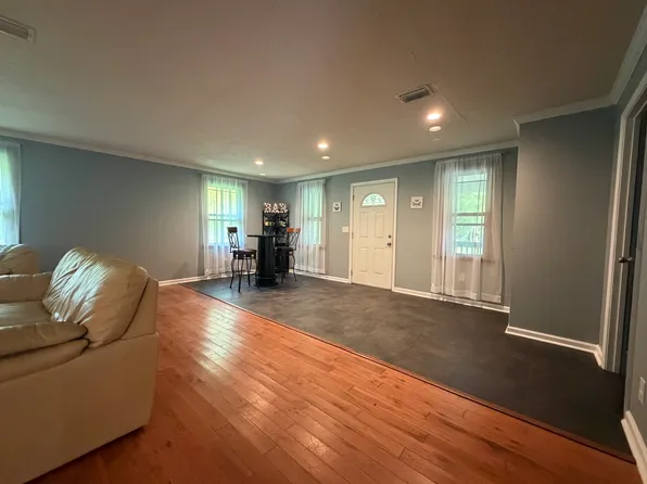 2632 Buckingham Rd, Suffolk, VA 23435