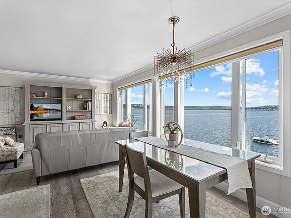 3rd image of 334 Lakeside Avenue S #406