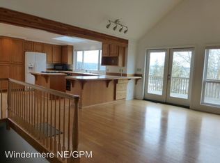 19618 SE 15th Pl, Sammamish, WA 98075