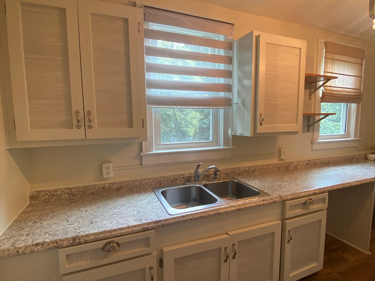 1 bed, 700 sqft, $1,200 — Photo 4