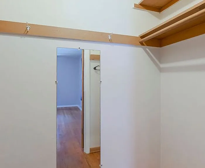 5205 W 79th St — Photo 22