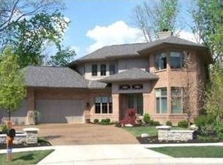1488 Grand Oaks Dr, Cincinnati, OH 45255