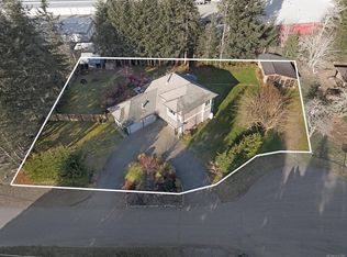1669 Essex Pl, Comox Valley, BC V9M 4C6