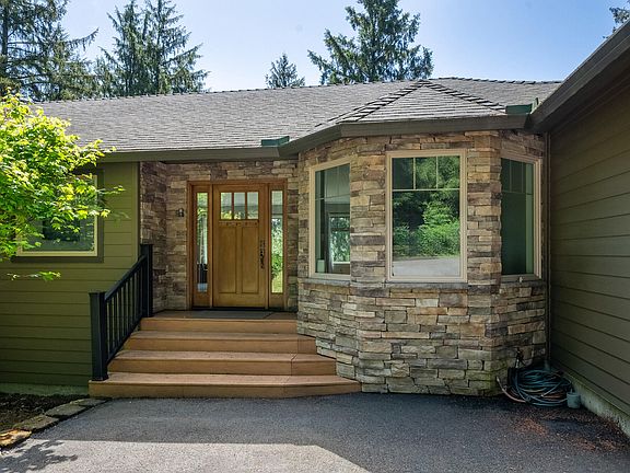 5th image of 3585 Aldercrest Rd