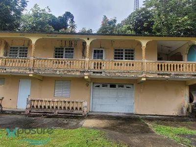 12 Bo Montones, Las Piedras, PR 00771 | Zillow