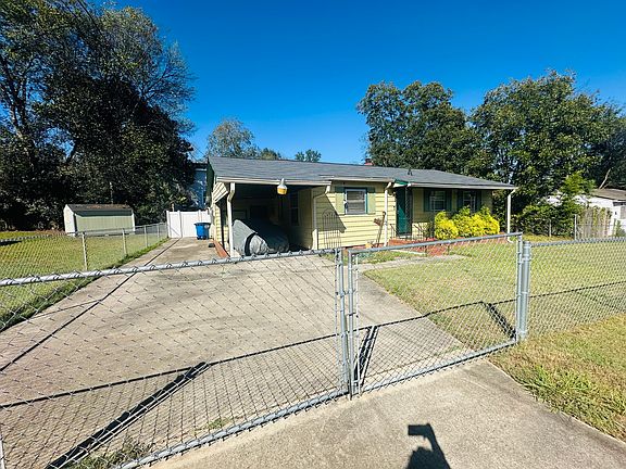 4th image of 3913 Blair Ct