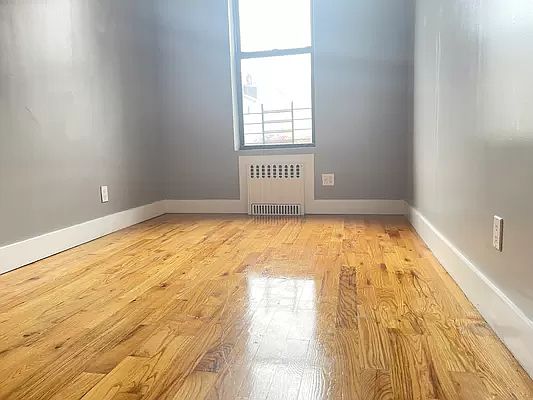 5th image of 1173 Bedford Ave APT 3
