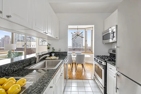 Sold by Compass | media 8