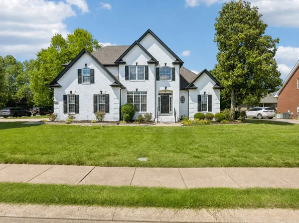3232 Genoa Dr, Murfreesboro, TN 37128