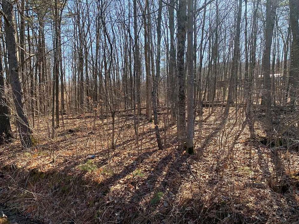 1st image of 47 Bay Ln