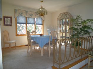 322 Circle Ave, Lombard, IL 60148