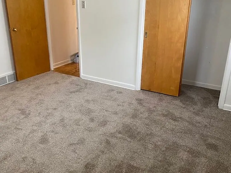 1126 Custer Ave — Photo 7