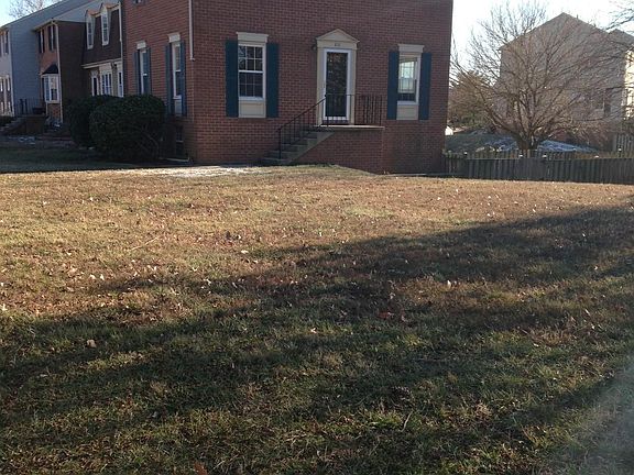 2nd image of 810 De Franceaux Way