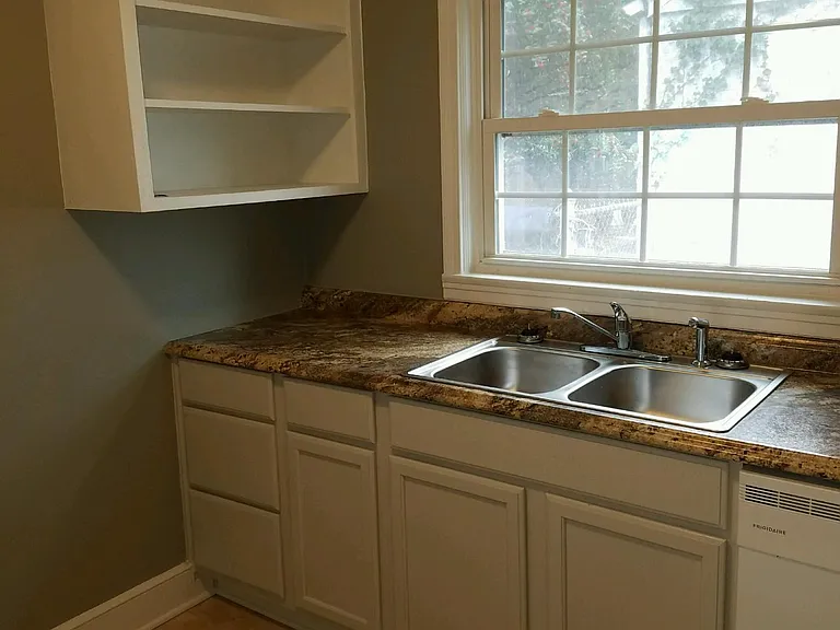 3004 Peebles Dr — Photo 6