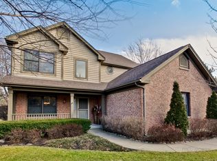 1191 Vineyard Dr, Gurnee, IL 60031
