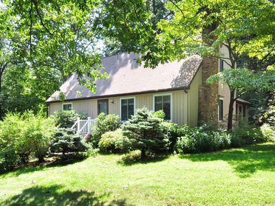 15 Glen Road, Granby, CT, 06035