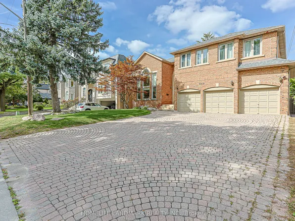 252 Dunview Ave N, Toronto, ON M2N 4J2