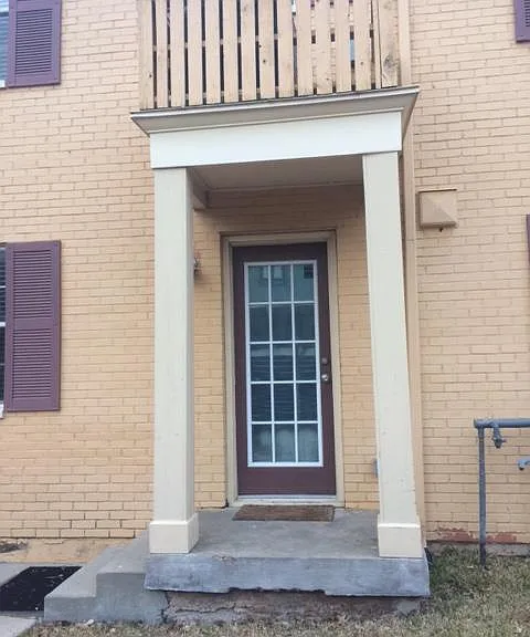 Small Patio attached to kitchen for barbecue