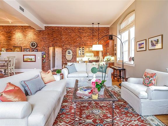4th image of 25 Orchard St APT 4