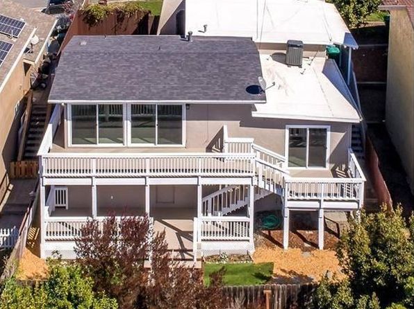 1375 Bolton Dr