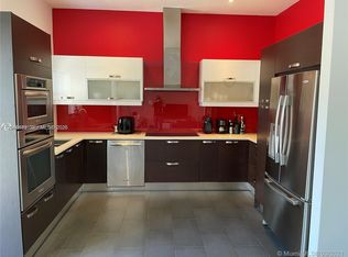 10933 NW 73rd Ter, Doral, FL 33178