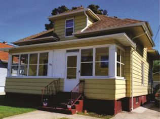 2227 14th St, Two Rivers, WI 54241