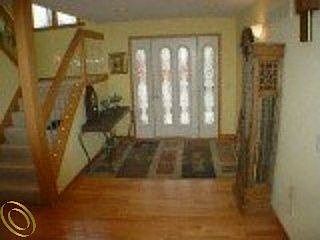 3rd image of 7565 Barnsbury Dr