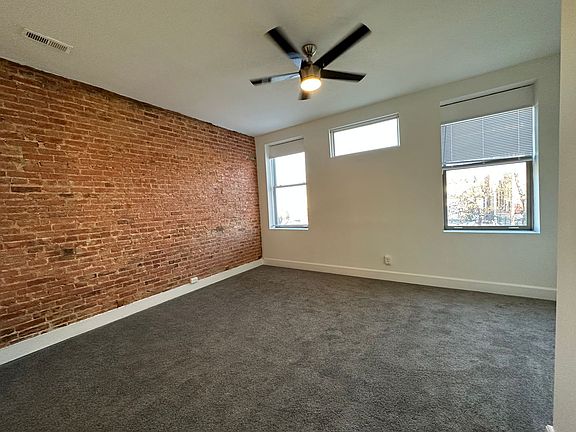 5th image of 1824 Saint Paul St #2
