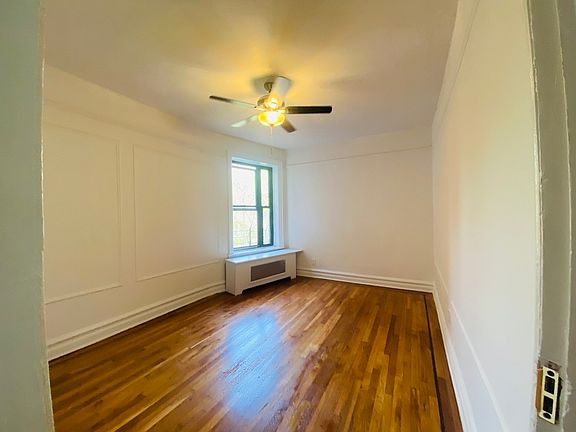 5th image of 848 E 28th St #D8