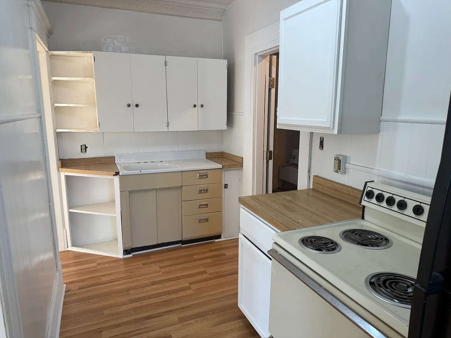 1 bed, 1000 sqft, $1,250 — Photo 4
