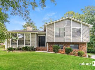 300 Varden Hill Dr, Birmingham, AL 35214