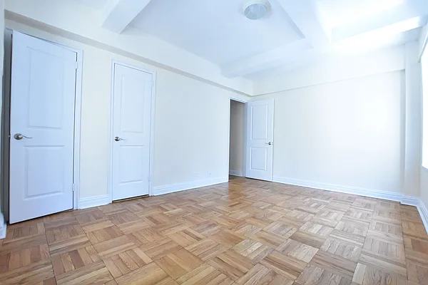 Rented by Bold New York | media 16