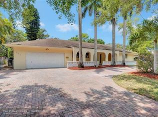 541 SW 75th Ter, Plantation, FL 33317