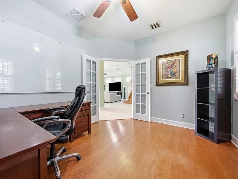 8212 Calterra Dr — Photo 9