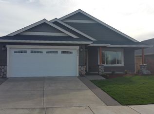 2859 Esther Ln, Grants Pass, OR 97527