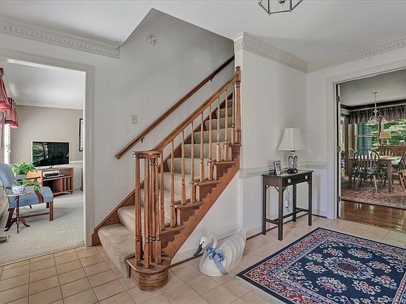 5th image of 2906 Saint Regis Dr