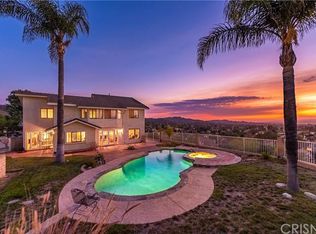 13677 Deering Ln, Moorpark, CA 93021