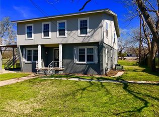 807 N Avenue E, Elgin, TX 78621