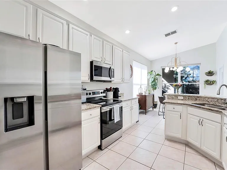 4713 Windsor Ave — Photo 15