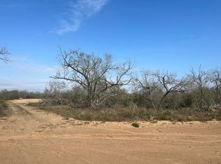 2471 County Road 124, Floresville, TX 78114