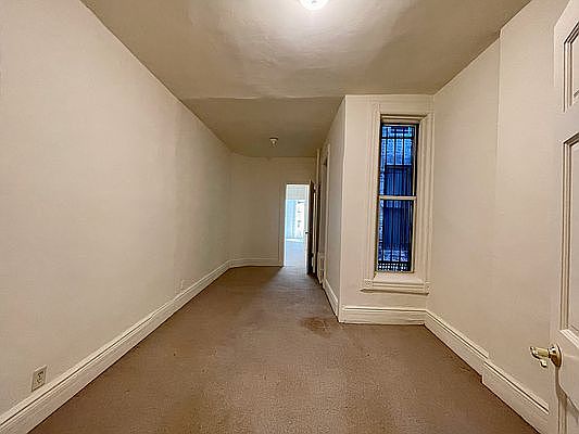 4th image of 129 E 90th St APT 2W